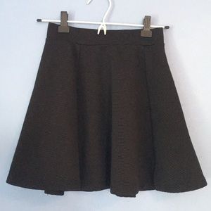 Black ribbed skater skirt